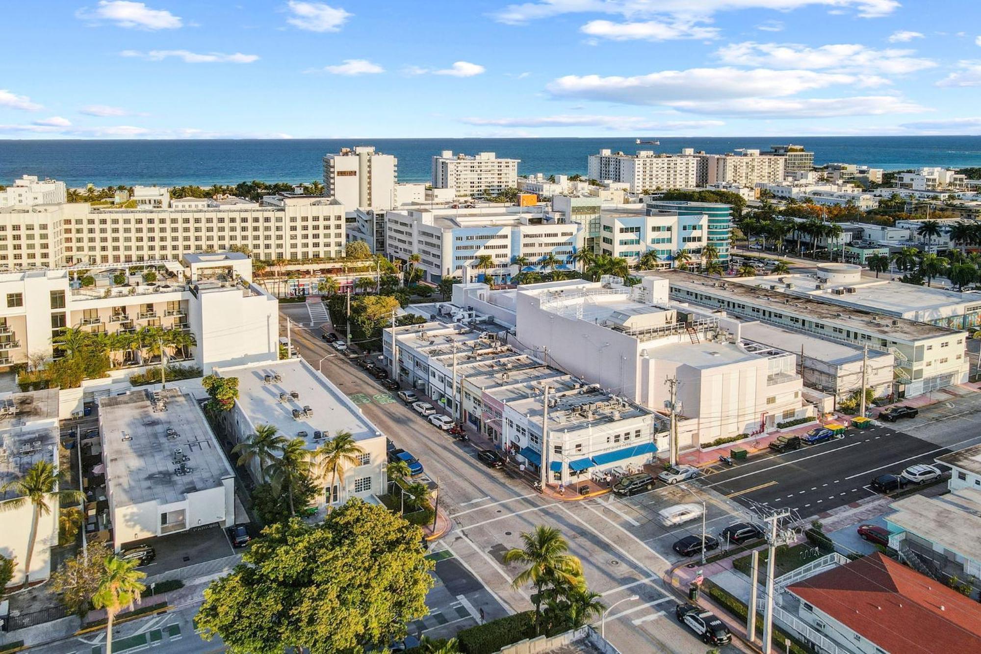 מיאמי ביץ' Charming Large Studio Near Ocean Dr - South Beach מראה חיצוני תמונה